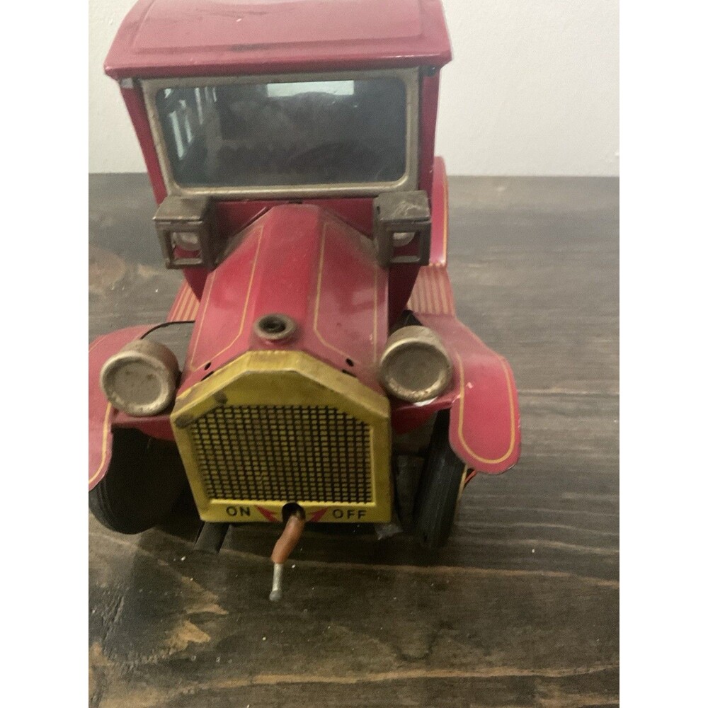 Vintage Japanese Tin Lithograph Grand-Pa Style Model T Toy Car